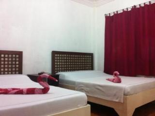 Villa Criselda Resort Balabag  Екстер'єр фото